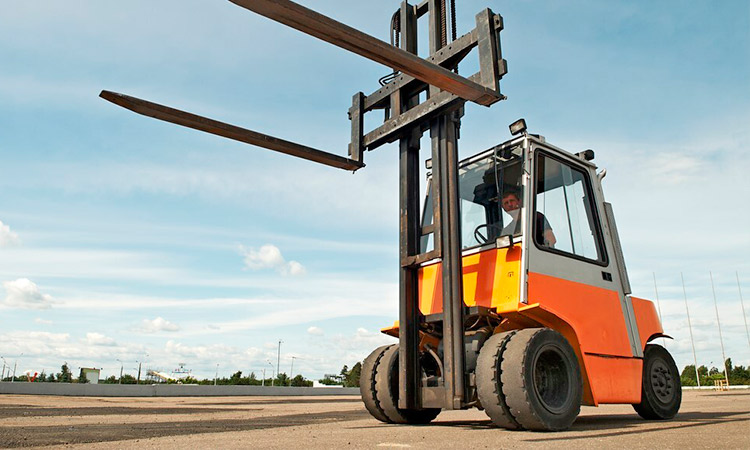FORKLIFT